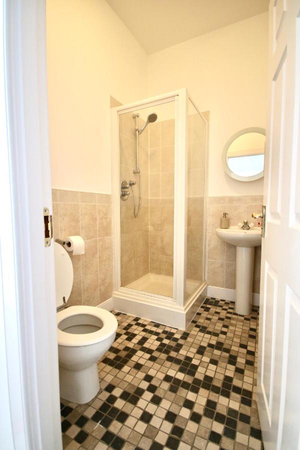 Serviced Accommodation Moray - Lesmurdie House เอลจิน ภายนอก รูปภาพ