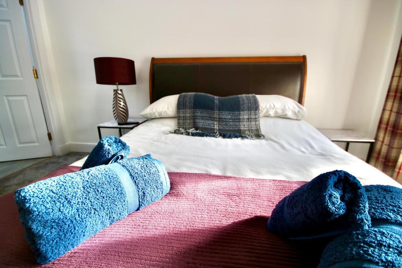 Serviced Accommodation Moray - Lesmurdie House เอลจิน ภายนอก รูปภาพ