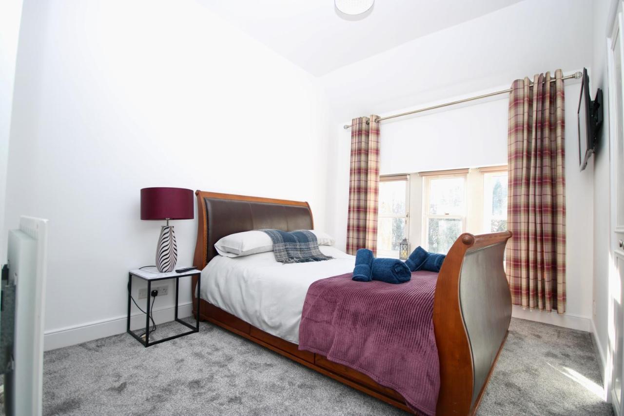 Serviced Accommodation Moray - Lesmurdie House เอลจิน ภายนอก รูปภาพ