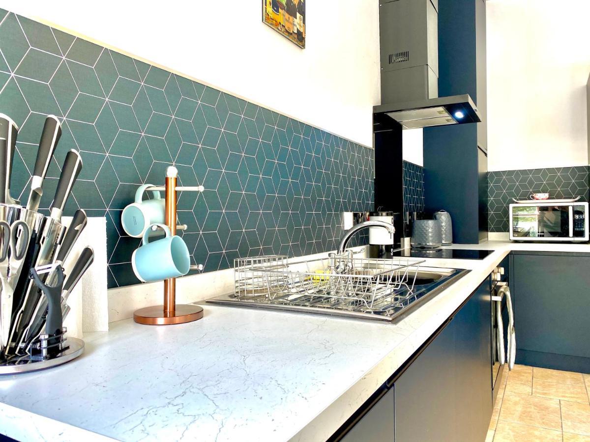 Serviced Accommodation Moray - Lesmurdie House เอลจิน ภายนอก รูปภาพ