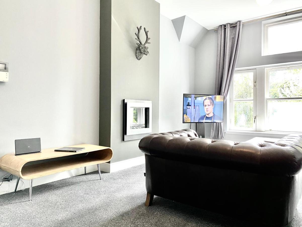 Serviced Accommodation Moray - Lesmurdie House เอลจิน ภายนอก รูปภาพ